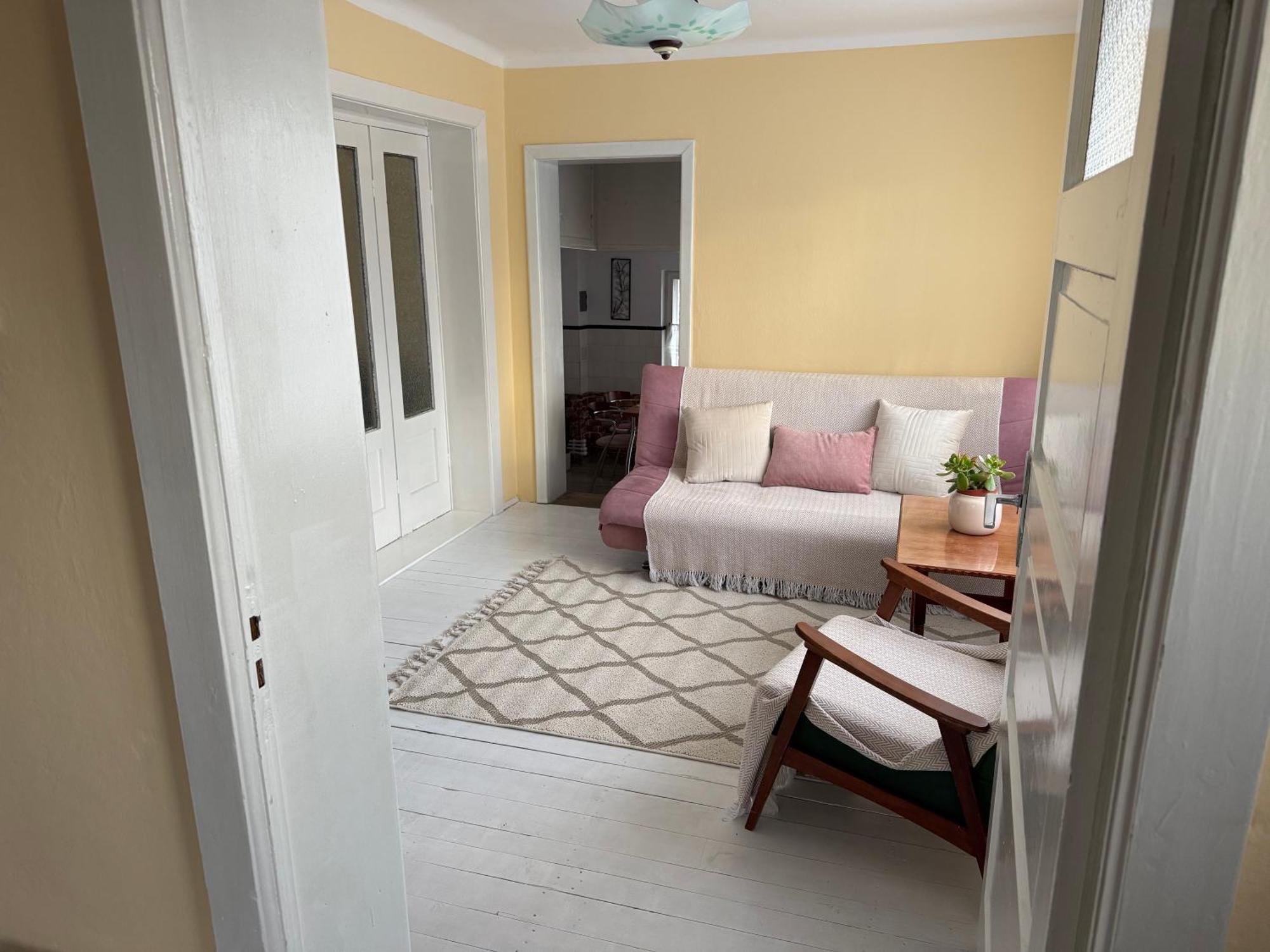 Casa Rurala Cu Livada Lavandra クンピナ エクステリア 写真